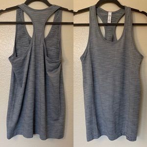 New Under Armour Tank Top Women's